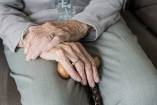 Возраст не щадит: Энцефалит и его угроза для пожилых людей